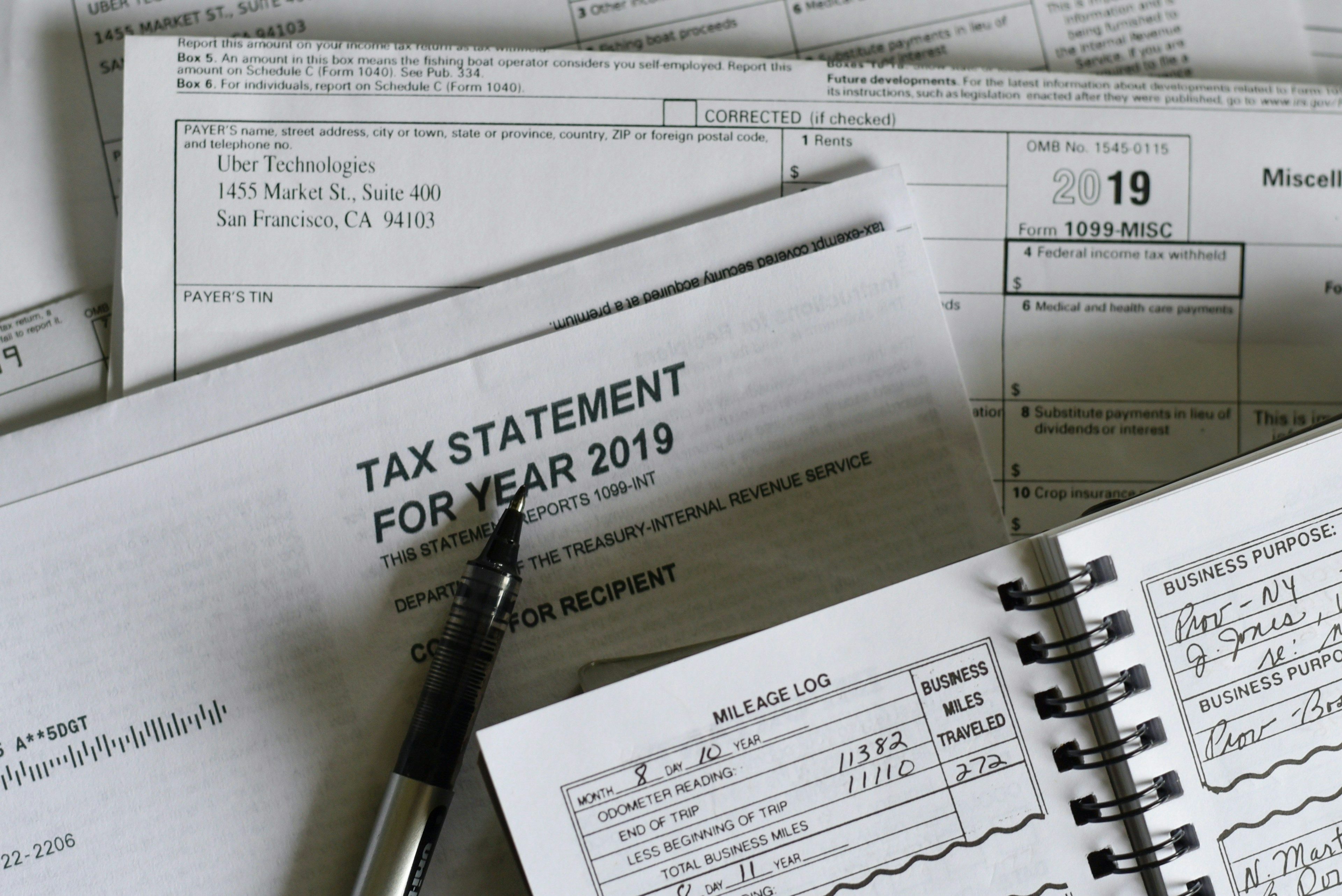 Tax return statement documents